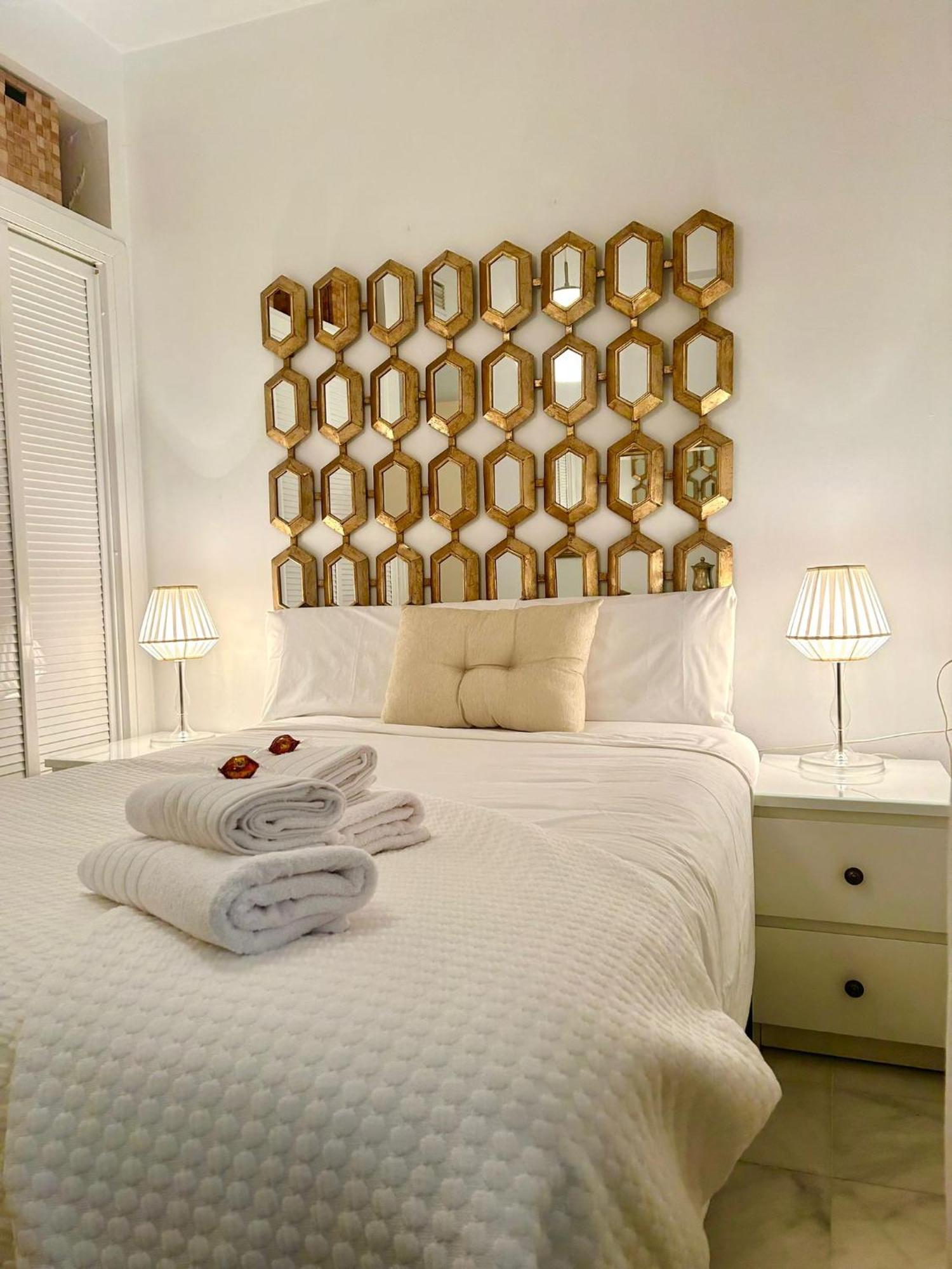 Triana Apartment Sevilla Екстер'єр фото